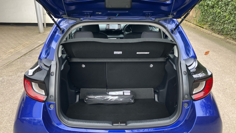 Toyota Yaris 1.5 Hybrid Icon 5dr CVT Hybrid Hatchback